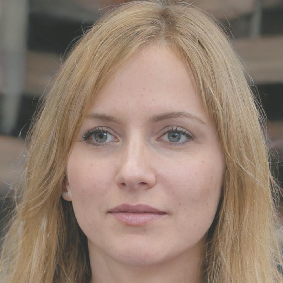 Esperanza Montiel, Directora Ejecutiva